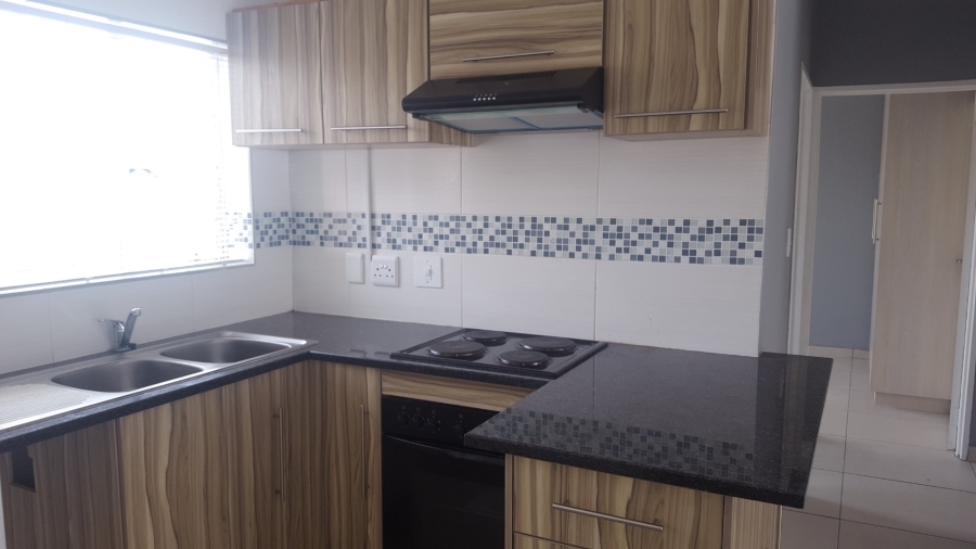 To Let 2 Bedroom Property for Rent in Meredale Gauteng
