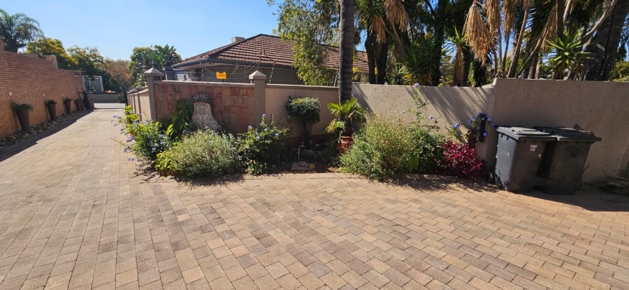To Let 4 Bedroom Property for Rent in Brooklyn Gauteng