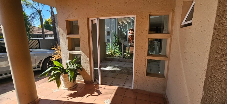 To Let 4 Bedroom Property for Rent in Brooklyn Gauteng