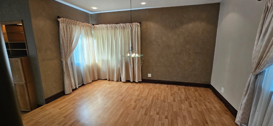 To Let 4 Bedroom Property for Rent in Brooklyn Gauteng
