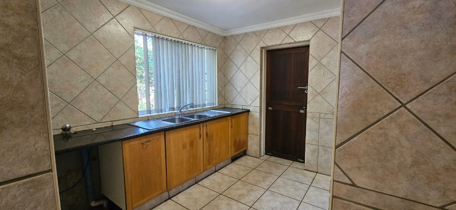 To Let 4 Bedroom Property for Rent in Brooklyn Gauteng