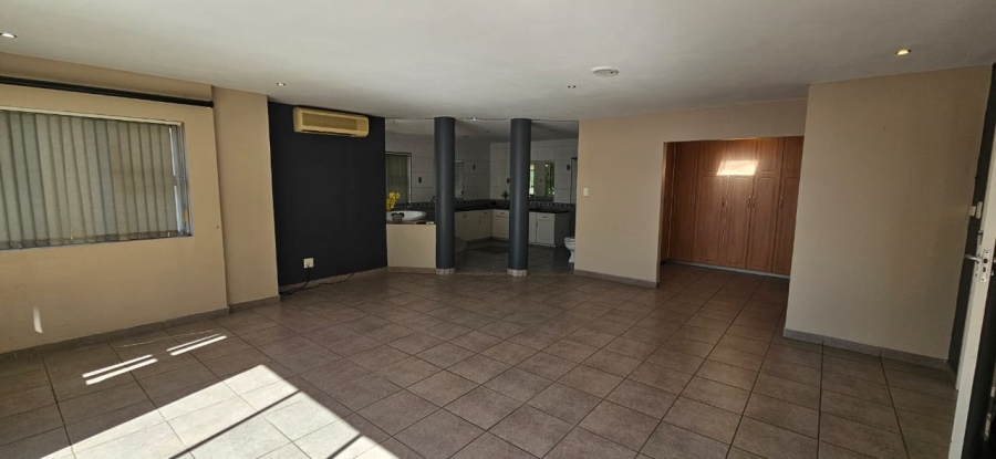 To Let 4 Bedroom Property for Rent in Brooklyn Gauteng