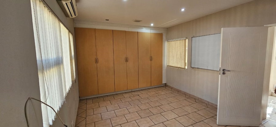 To Let 4 Bedroom Property for Rent in Brooklyn Gauteng