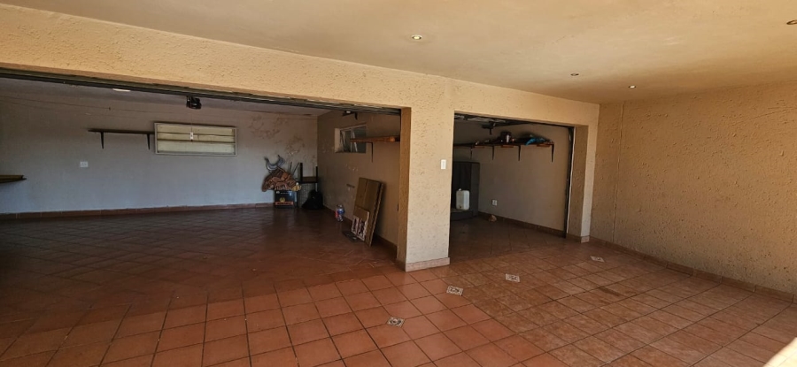 To Let 4 Bedroom Property for Rent in Brooklyn Gauteng