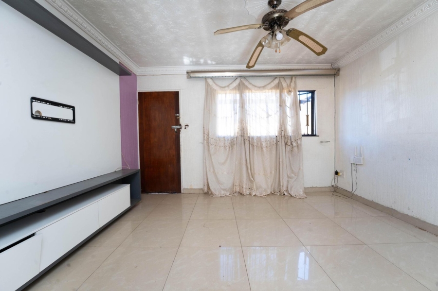 To Let 2 Bedroom Property for Rent in Protea North Gauteng