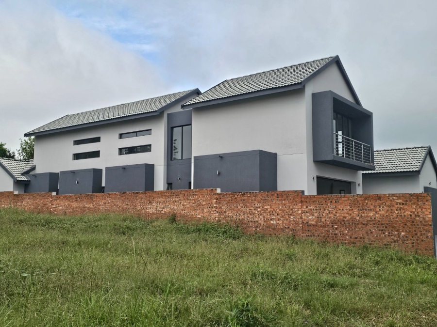 4 Bedroom Property for Sale in Eldoraigne Gauteng