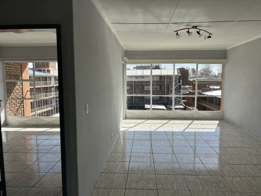 2 Bedroom Property for Sale in Benoni Central Gauteng