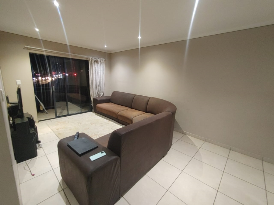  Bedroom Property for Sale in Die Hoewes Gauteng