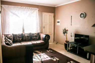 2 Bedroom Property for Sale in Georginia Gauteng