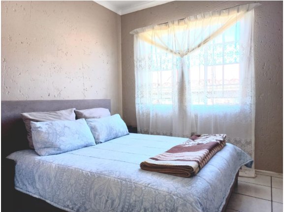 2 Bedroom Property for Sale in Georginia Gauteng