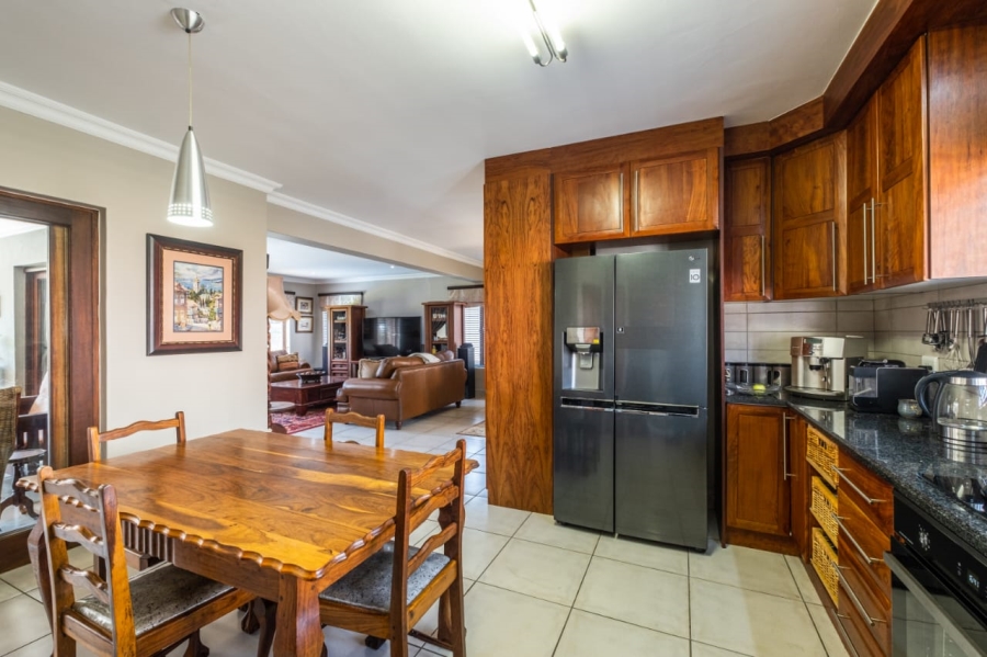 To Let 4 Bedroom Property for Rent in Rietvalleirand Gauteng