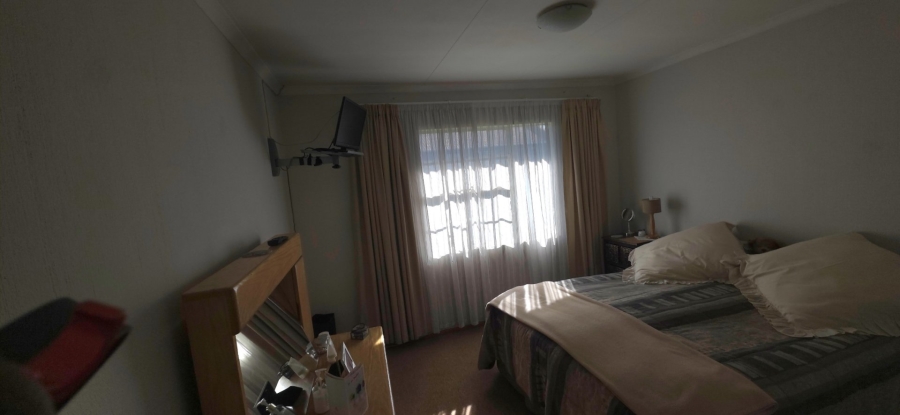 2 Bedroom Property for Sale in Meyersdal Gauteng