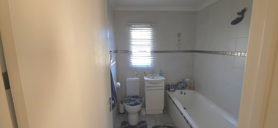 2 Bedroom Property for Sale in Meyersdal Gauteng