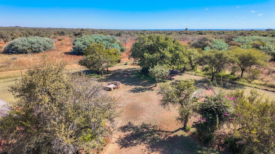 8 Bedroom Property for Sale in Dinokeng Game Reserve Gauteng