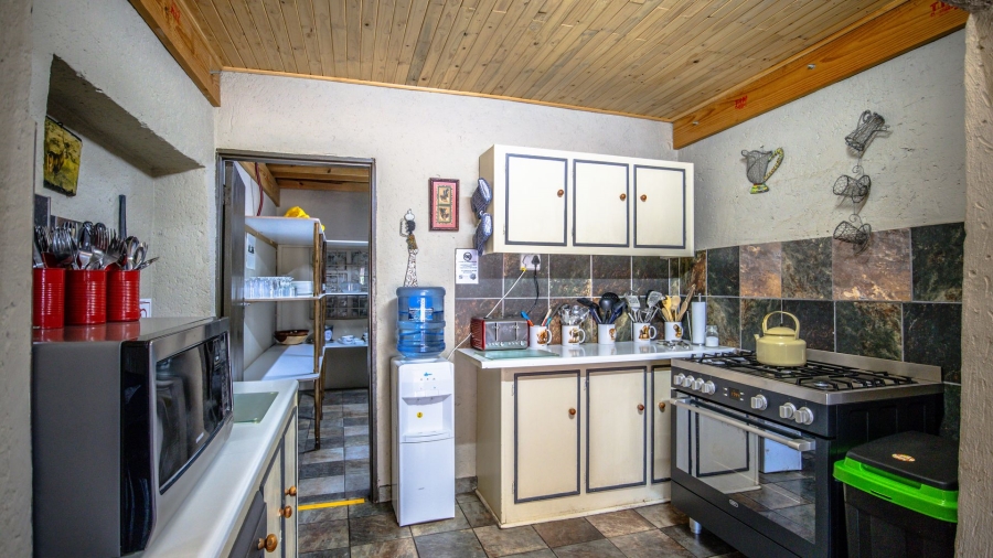 8 Bedroom Property for Sale in Dinokeng Game Reserve Gauteng
