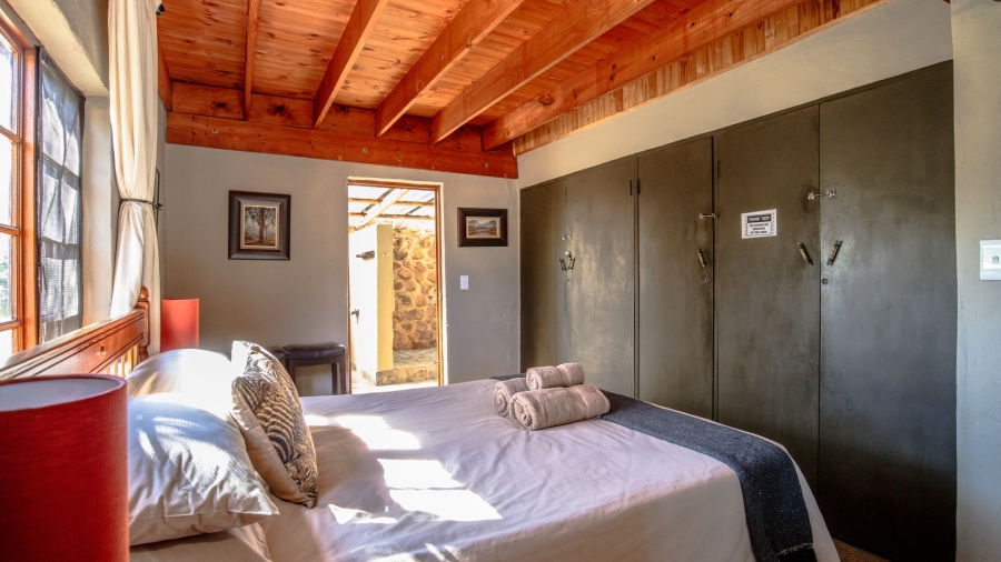 8 Bedroom Property for Sale in Dinokeng Game Reserve Gauteng