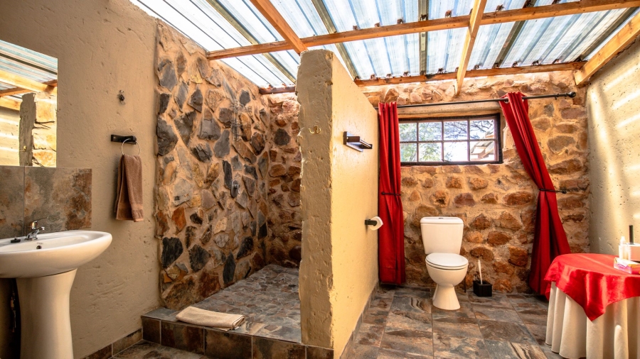 8 Bedroom Property for Sale in Dinokeng Game Reserve Gauteng