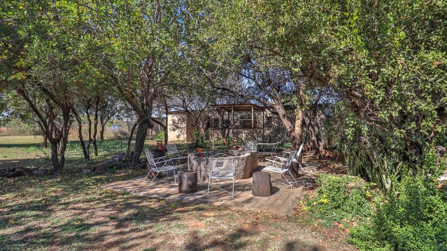 8 Bedroom Property for Sale in Dinokeng Game Reserve Gauteng
