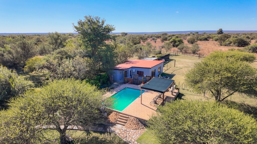 8 Bedroom Property for Sale in Dinokeng Game Reserve Gauteng