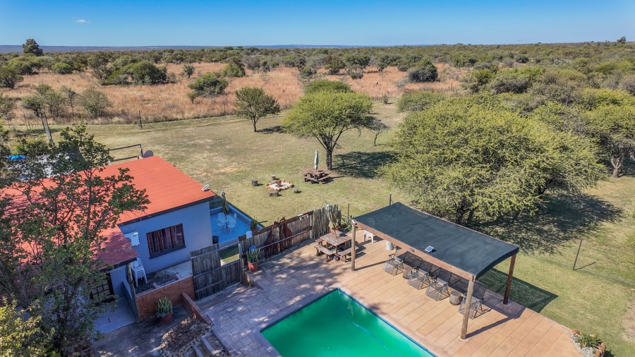 8 Bedroom Property for Sale in Dinokeng Game Reserve Gauteng