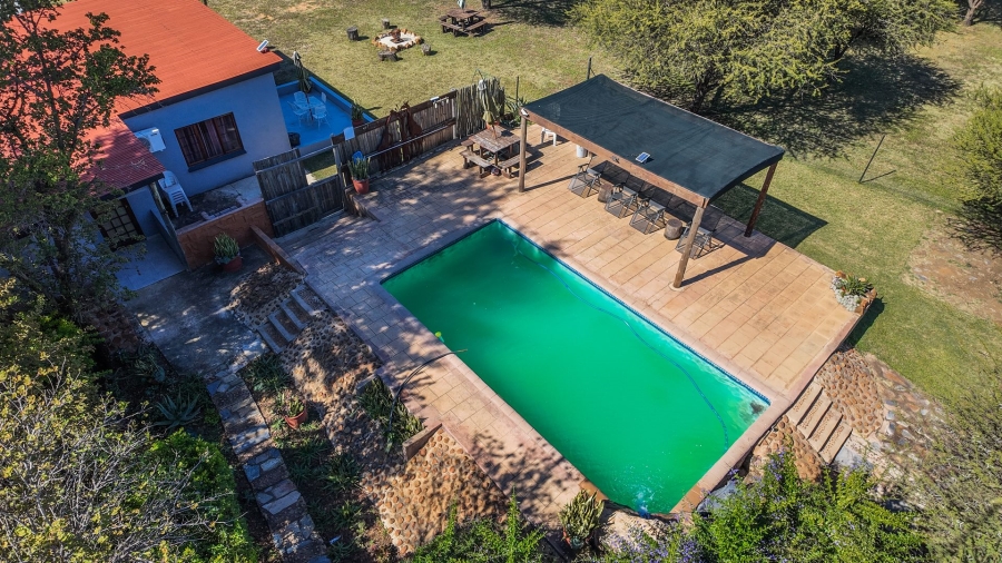 8 Bedroom Property for Sale in Dinokeng Game Reserve Gauteng