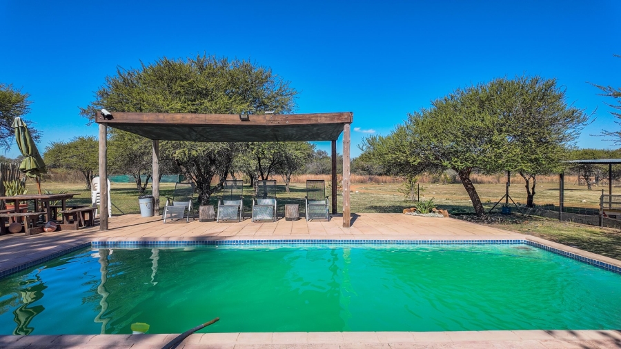 8 Bedroom Property for Sale in Dinokeng Game Reserve Gauteng