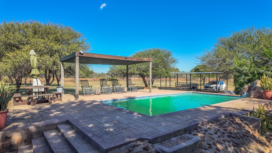 8 Bedroom Property for Sale in Dinokeng Game Reserve Gauteng