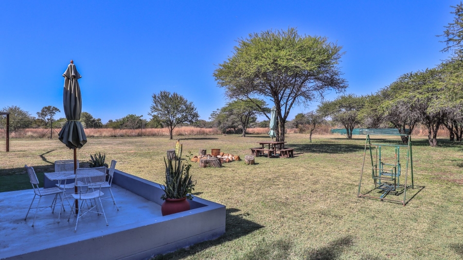 8 Bedroom Property for Sale in Dinokeng Game Reserve Gauteng