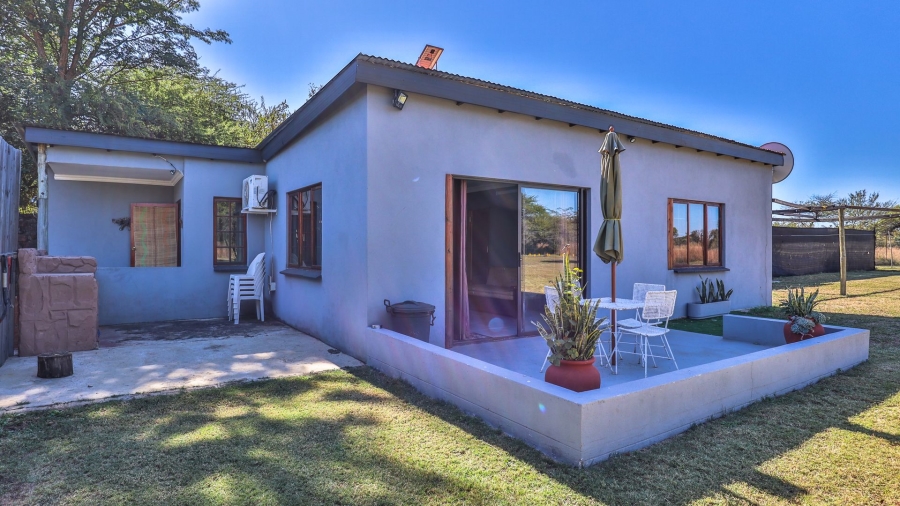 8 Bedroom Property for Sale in Dinokeng Game Reserve Gauteng
