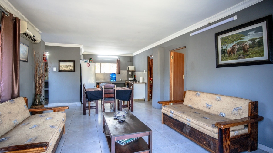 8 Bedroom Property for Sale in Dinokeng Game Reserve Gauteng