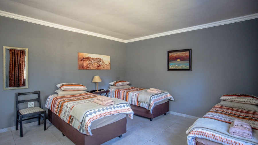 8 Bedroom Property for Sale in Dinokeng Game Reserve Gauteng