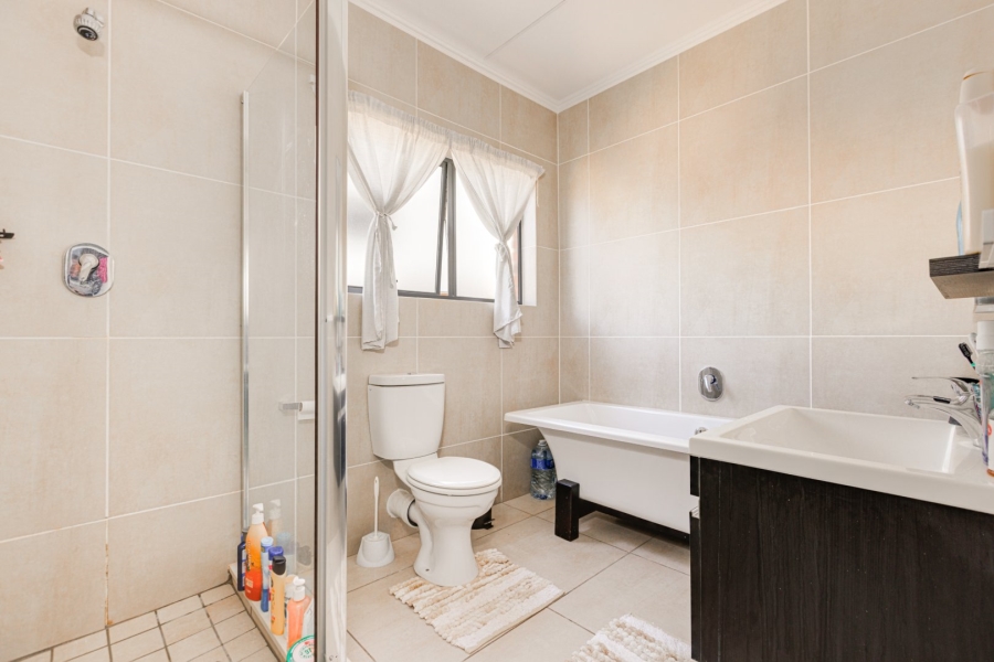 2 Bedroom Property for Sale in Kyalami Hills Gauteng