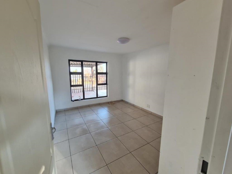4 Bedroom Property for Sale in Birchleigh Gauteng