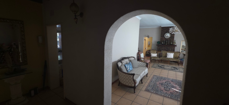 4 Bedroom Property for Sale in Brackendowns Gauteng