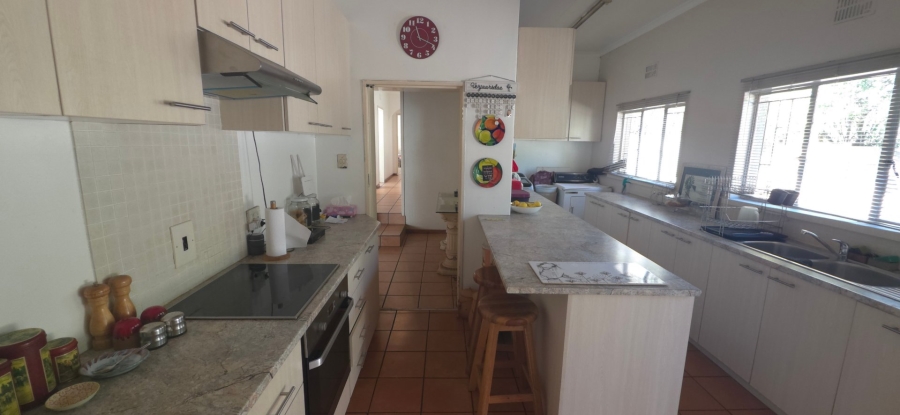 4 Bedroom Property for Sale in Brackendowns Gauteng