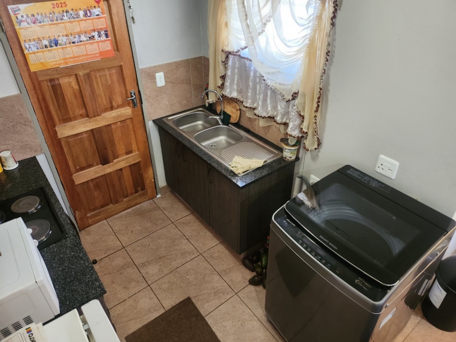 3 Bedroom Property for Sale in Andeon AH Gauteng