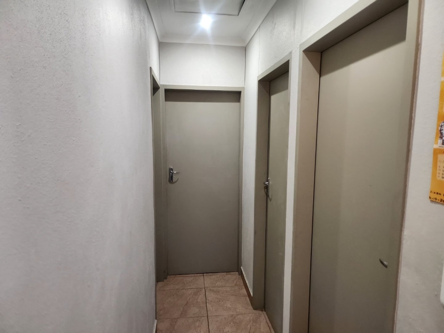 3 Bedroom Property for Sale in Andeon AH Gauteng