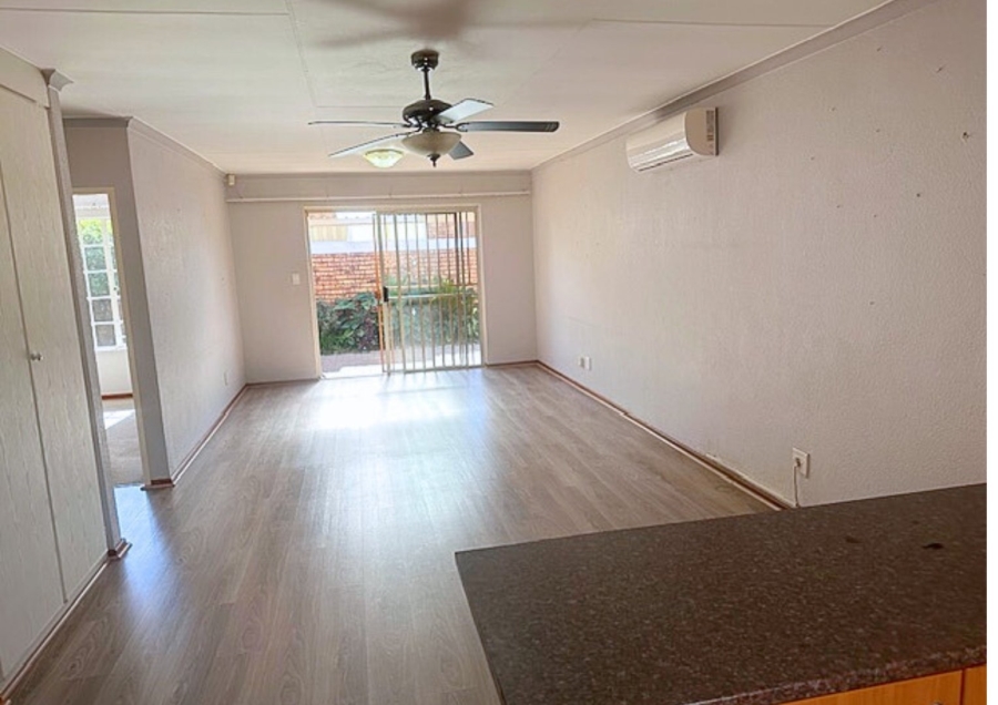 2 Bedroom Property for Sale in Honeydew Manor Gauteng