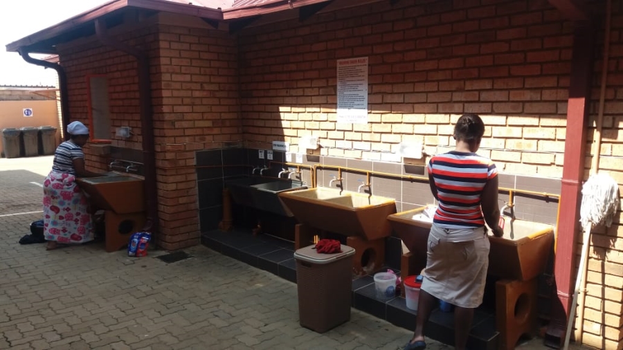 36 Bedroom Property for Sale in Mahube Valley Gauteng