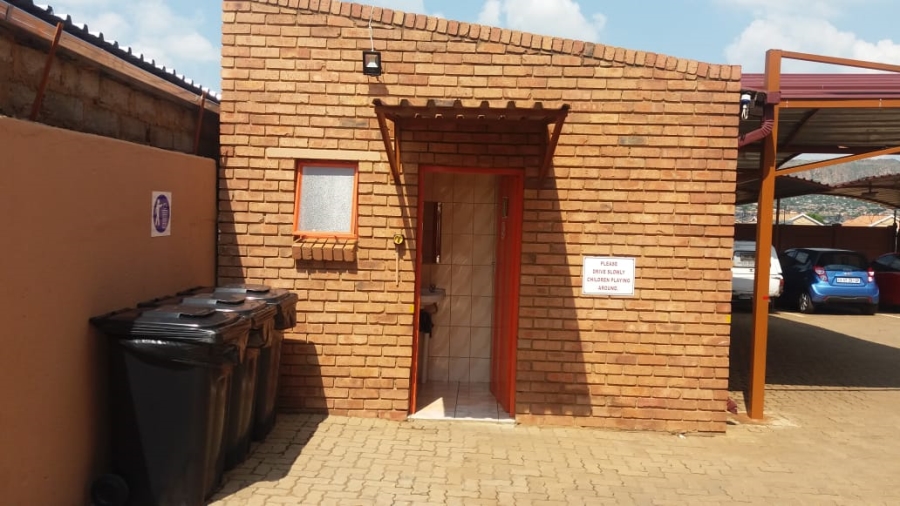 36 Bedroom Property for Sale in Mahube Valley Gauteng