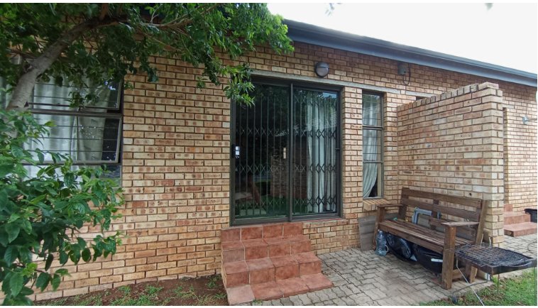 2 Bedroom Property for Sale in Georginia Gauteng