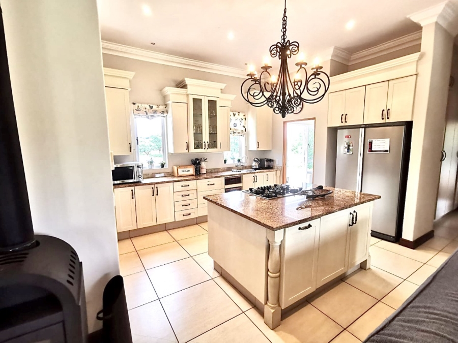 5 Bedroom Property for Sale in Vaal Marina Gauteng