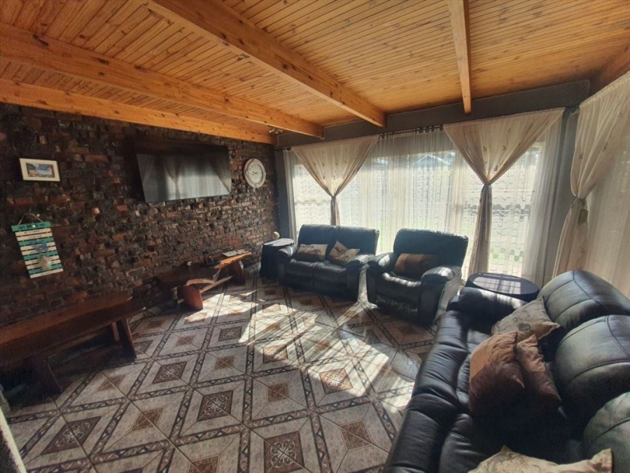 3 Bedroom Property for Sale in Parkrand Gauteng