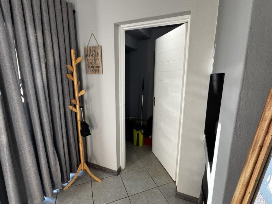 2 Bedroom Property for Sale in Norton Home Estate AH Gauteng