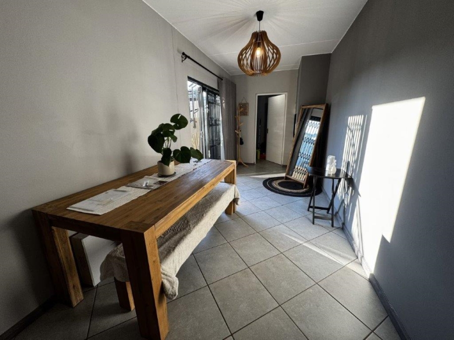 2 Bedroom Property for Sale in Norton Home Estate AH Gauteng