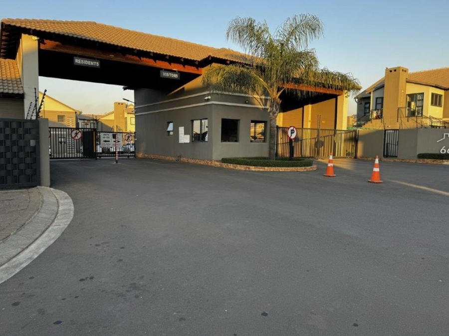 2 Bedroom Property for Sale in Norton Home Estate AH Gauteng