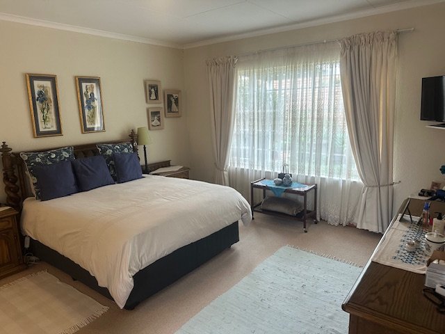 3 Bedroom Property for Sale in Wilro Park Gauteng