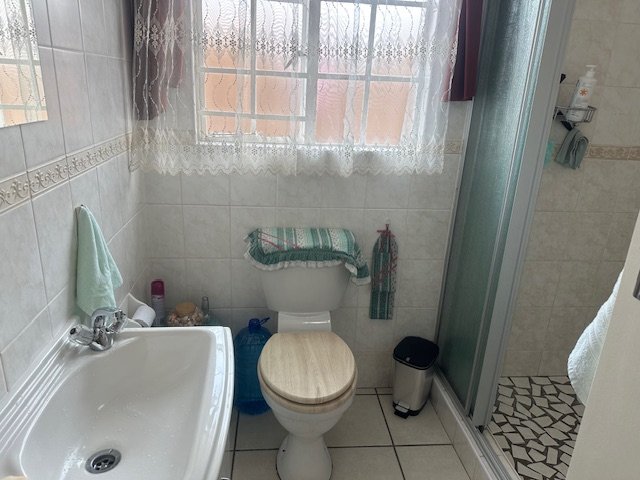 3 Bedroom Property for Sale in Wilro Park Gauteng