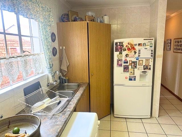 3 Bedroom Property for Sale in Wilro Park Gauteng