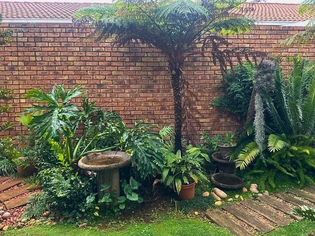 3 Bedroom Property for Sale in Wilro Park Gauteng